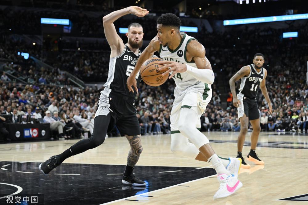 果断射门 果断射门