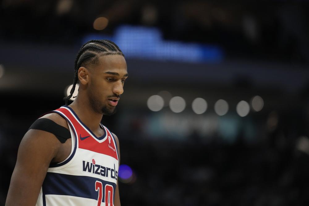 仅让罗马损 仅让罗马损